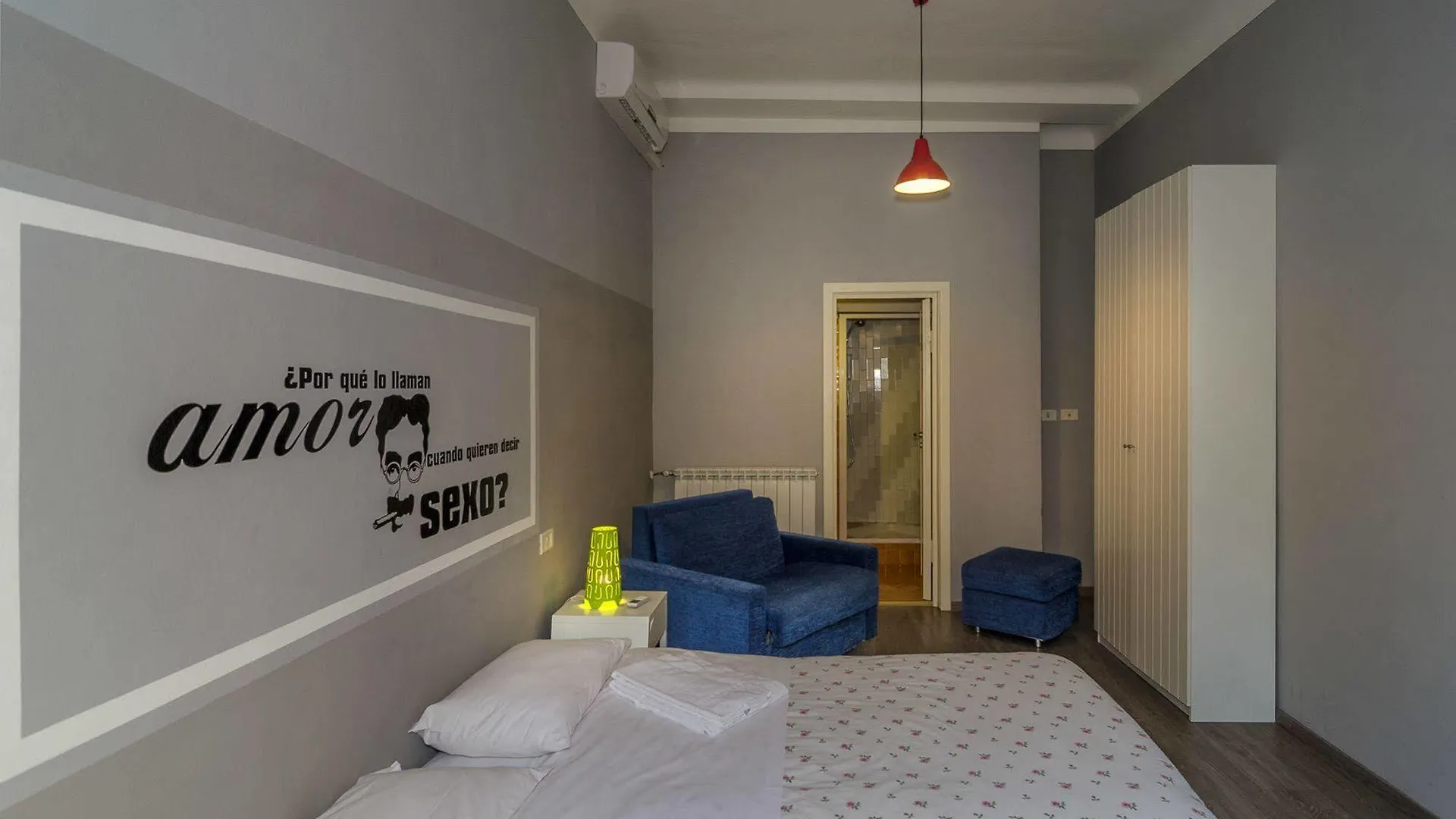 B&B Camera Con Vista Lucca Bed & Breakfast
